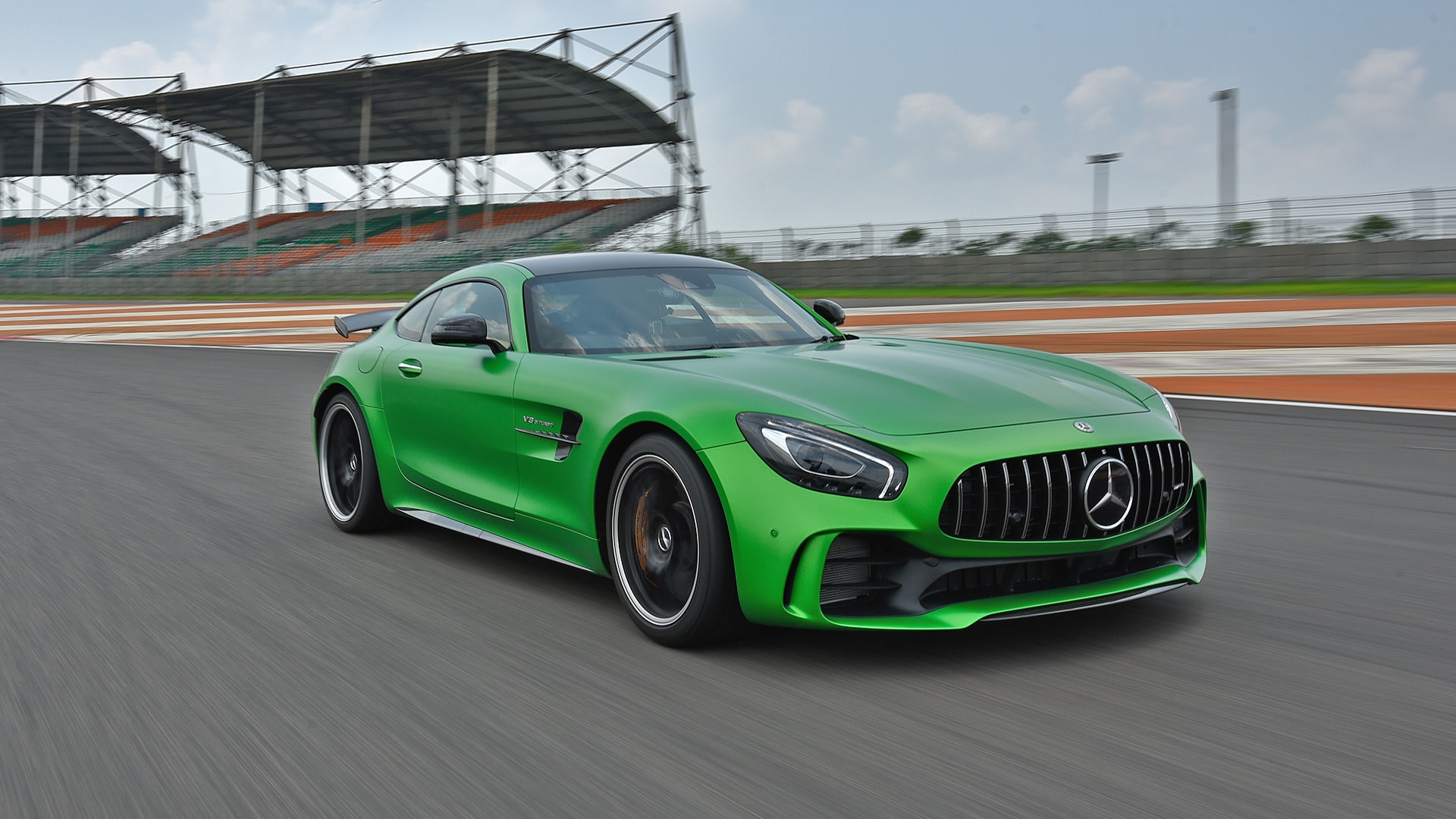 Mercedes Benz AMG GT 2017 R Exterior